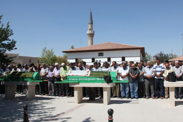  KOMŞU KÖYÜMÜZ KOZLU' DA YANGIN FACİASI, CAMİ TAMAMEN YANDI... 